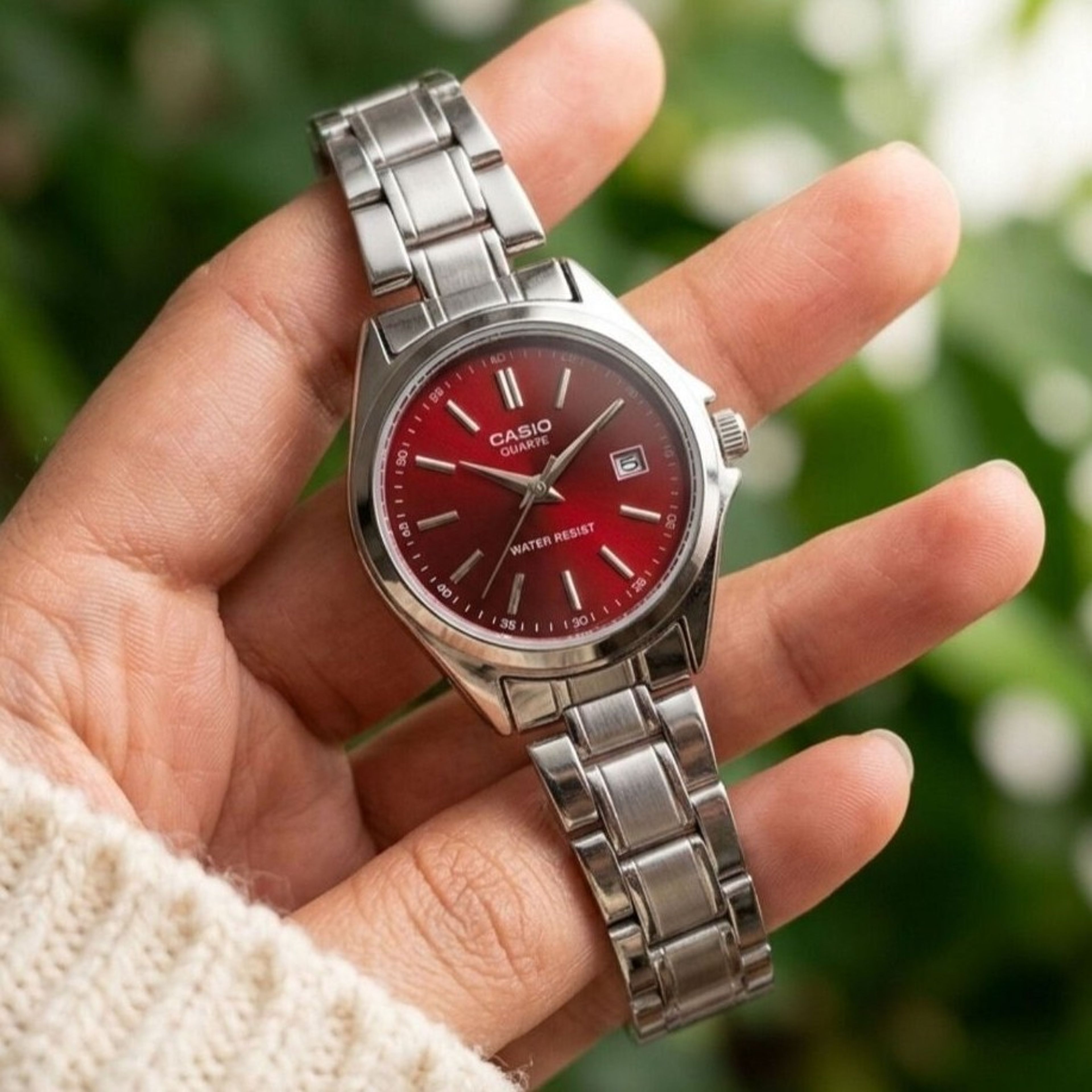 قیمت ارزان ساعت مچی زنانه دخترانه کاسیو casio کلاسیک صفحه قرمز چری