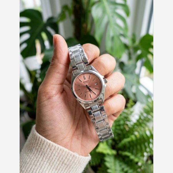 ساعت مچی زنانه دخترانه کاسیو casio کلاسیک صفحه گلبهی