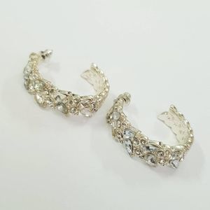 فروش اینترنتی گوشواره نیم حلقه جواهری،  فول نگین،  بسیار زیبا و درخشان