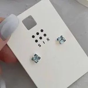خرید اینترنتی قیمت گوشواره کریستال آبی
