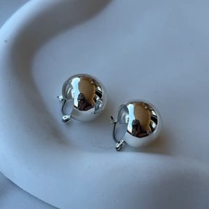 گوشواره طرح آینه ای زنانه