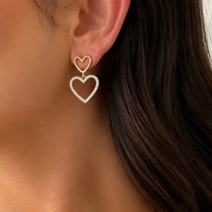 خرید اینترنتی نیم ست گردنبند و گوشواره قلب سیلور