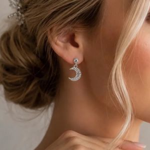 گوشواره ماه