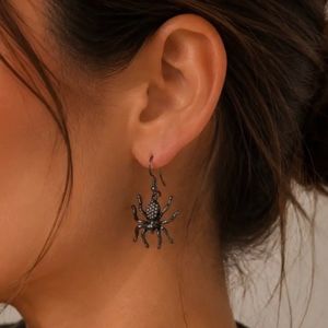 گوشواره عنکبوت وارداتی