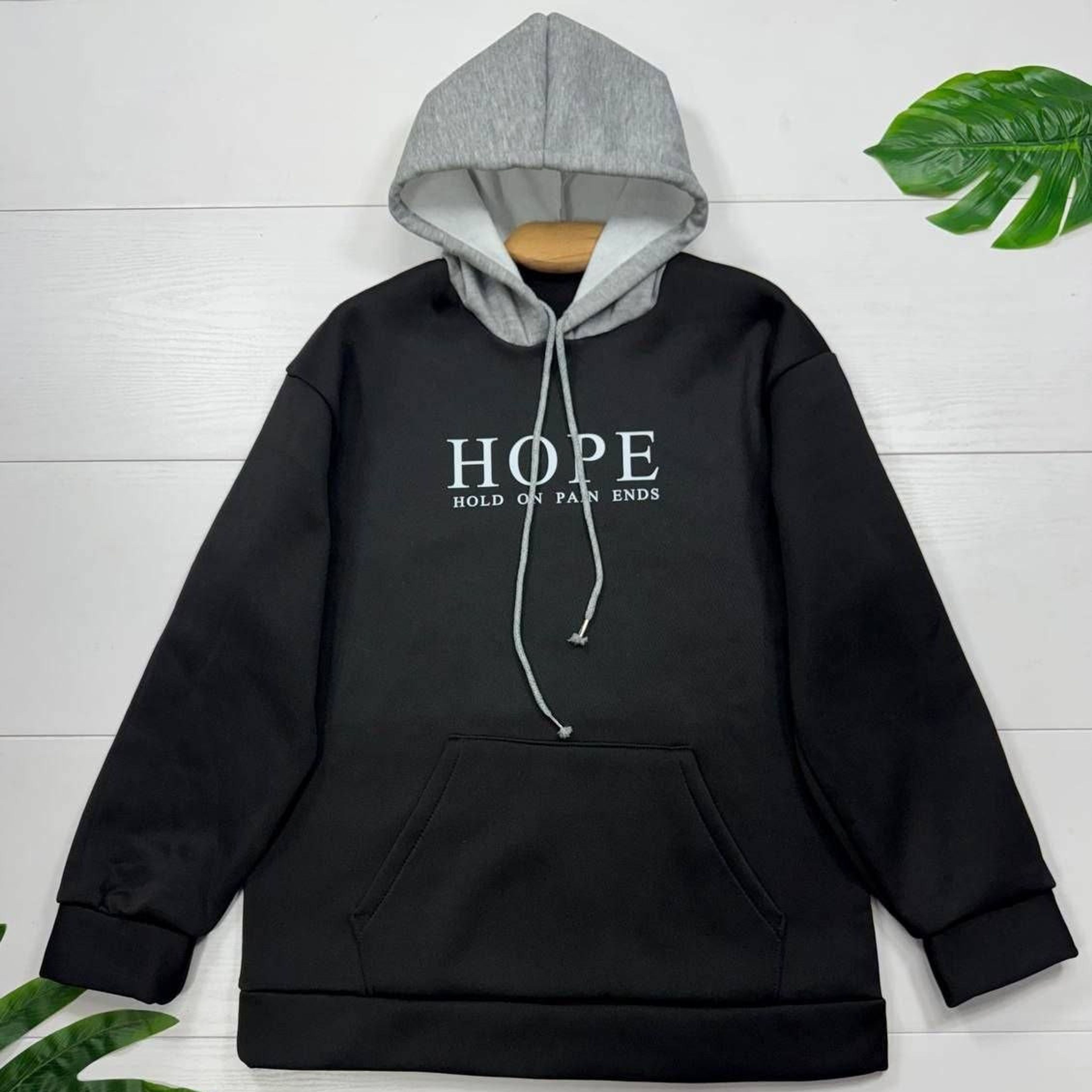 خرید انلاین هودی زنانه طرح HOPE