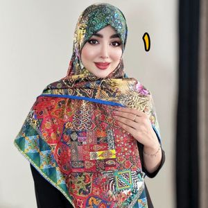 مشخصات روسری مجلسی ابریشم قواره متوسط
