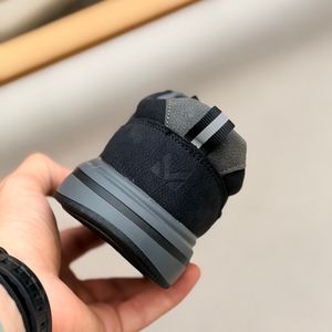 خرید اینترنتی قیمت ونس بچگانه چرمی طرح کژوال سفارش اروپا از Monami کد 5062302