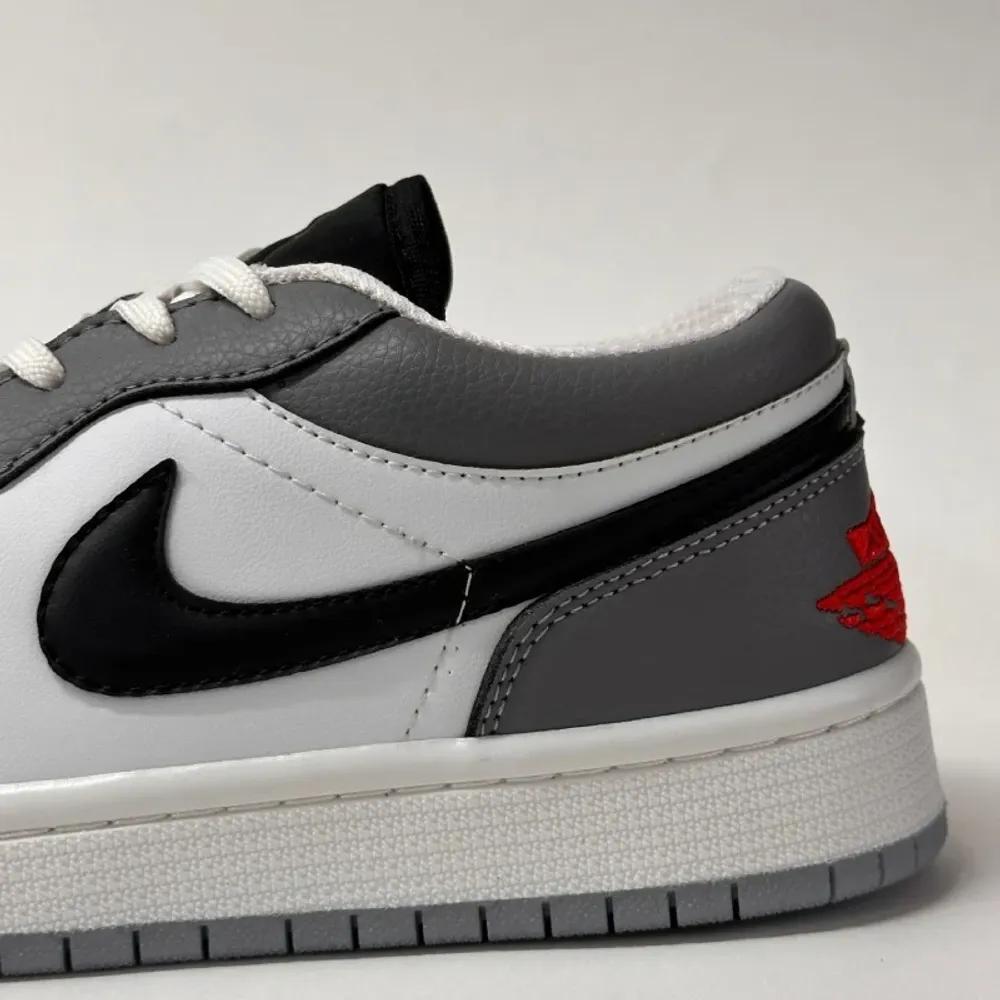 خرید اینترنتی قیمت کتونی نایک ایر جردن 1 لو سفید طوسی | Air Jordan 1 Low Smoke Grey