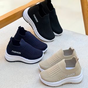 کتونی جورابی بچگانه  طرح فشن از  KZ  کد 5051001