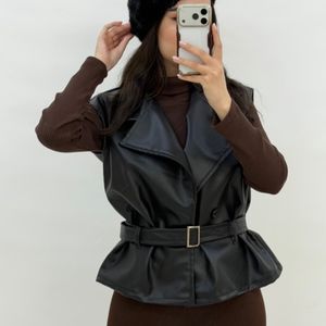 فروش اینترنتی وست چرمT ست