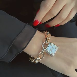 دستبند مایکل کورس
