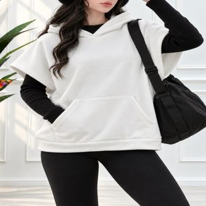 جلیقه کلاهدار سفید دورس الیف