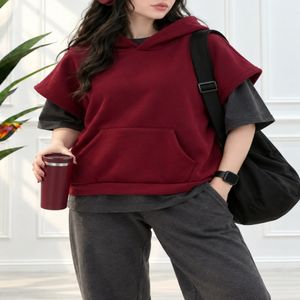 ژیله دورس کلاهدار زرشکی الیف