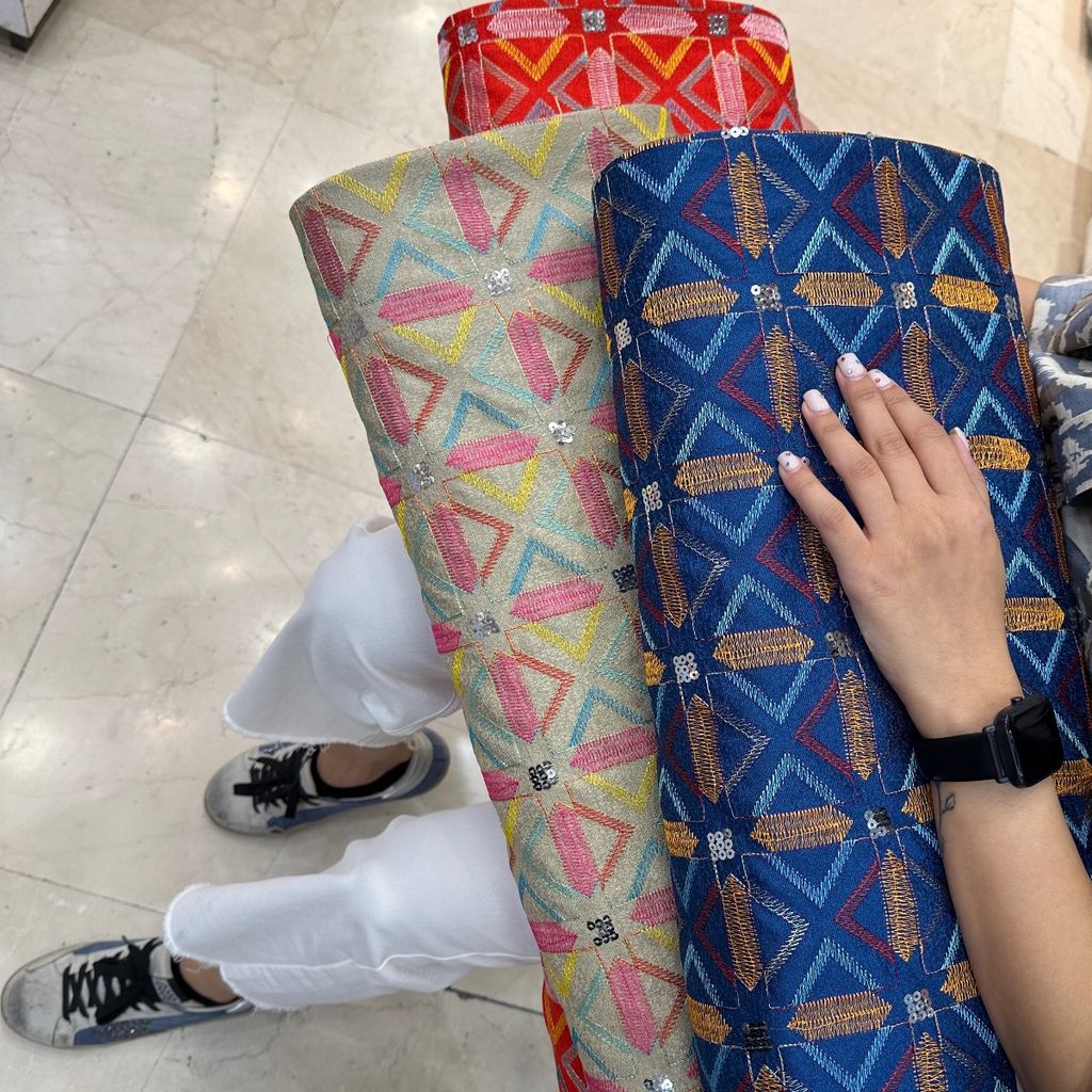 فروش اینترنتی کتان لمه سوزندوزی