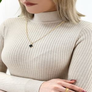 خرید اینترنتی قیمت گپ یقه ایستاده زنانه گردنبندی