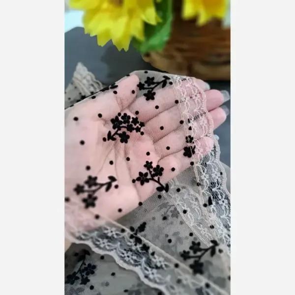 مینی اسکارف مجلسی سه گوش توری لبه گیپور ابعاد 75 در 75 سانتیمتر رنگبندی متنوع
