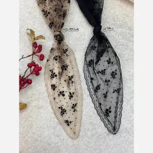 خرید اینترنتی قیمت مینی اسکارف مجلسی سفید سه گوش طرح گل شکوفه ای ابعاد 75 در 75 سانتیمتر جنس توری گیپور