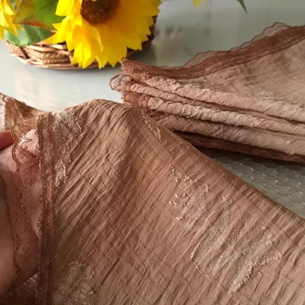 خرید اینترنتی قیمت مینی اسکارف سه گوش نخی طرح کاج ابعاد 120 در 80 رنگ نسکافه ای مشکی طوسی سفید
