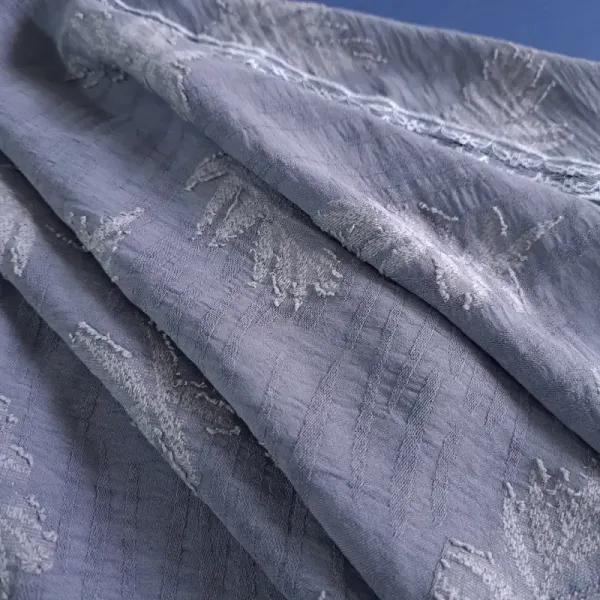 مینی اسکارف سه گوش نخی طرح کاج ابعاد 120 در 80 رنگ نسکافه ای مشکی طوسی سفید