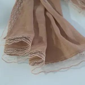 خرید اینترنتی قیمت شال زنانه نخ بهاره دور گیپور نسکافه ای ابعاد 170 در 53 سانتیمتر