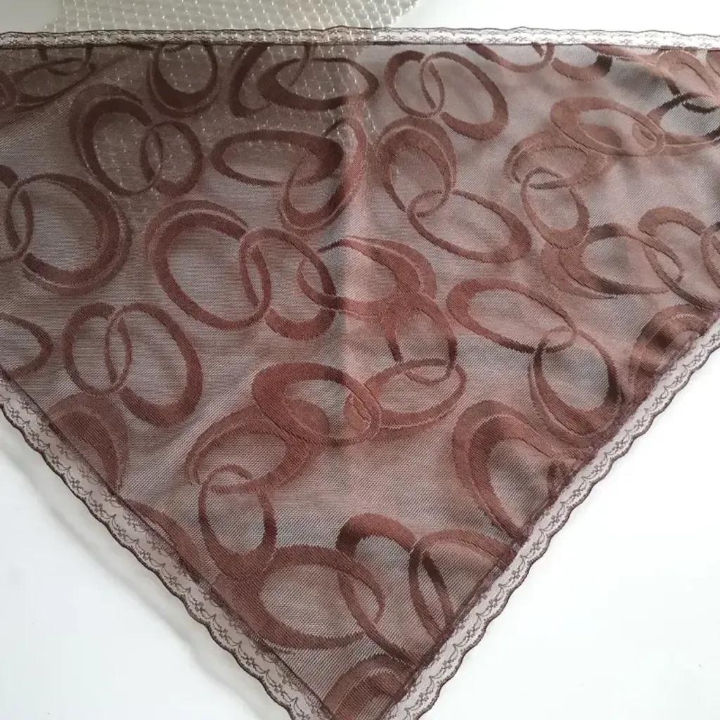 خرید اینترنتی قیمت مینی اسکارف زنانه سه گوش طرح حلقه رنگ قهوه ای قواره 70 در 70 توری درجه یک
