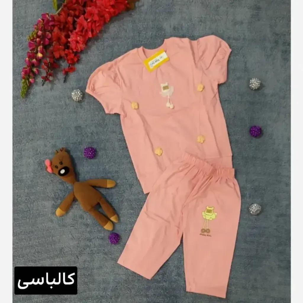 خرید اینترنتی قیمت ست تیشرت شلوارک بچگانه نخ پنبه طرح عروسکی نازنین