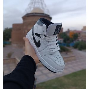 کتونی مردانه جردن 1 اما منیر ساقدار