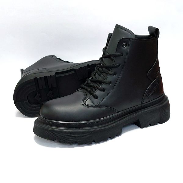 بوت پرطرفدار و همیشه ترند برشکا Bershka Boots
