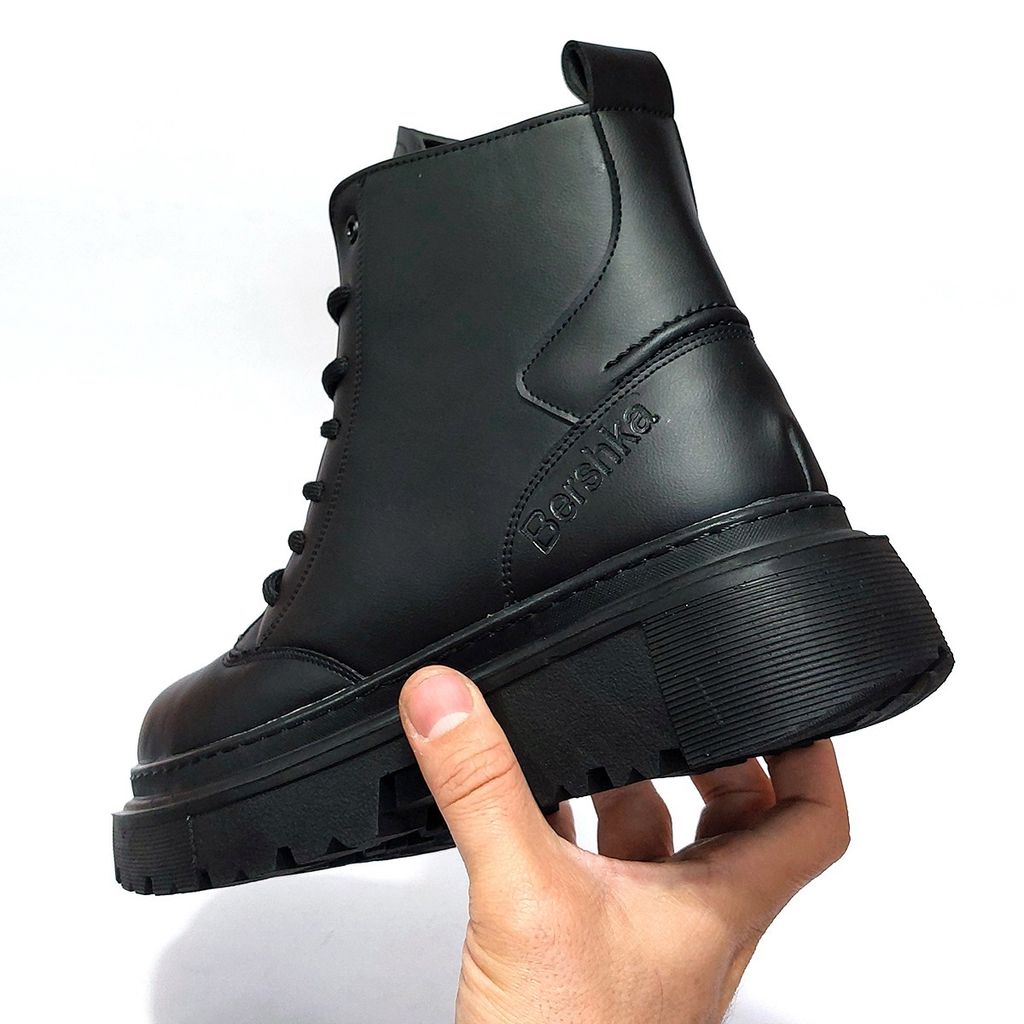 خرید آنلاین بوت پرطرفدار و همیشه ترند برشکا Bershka Boots