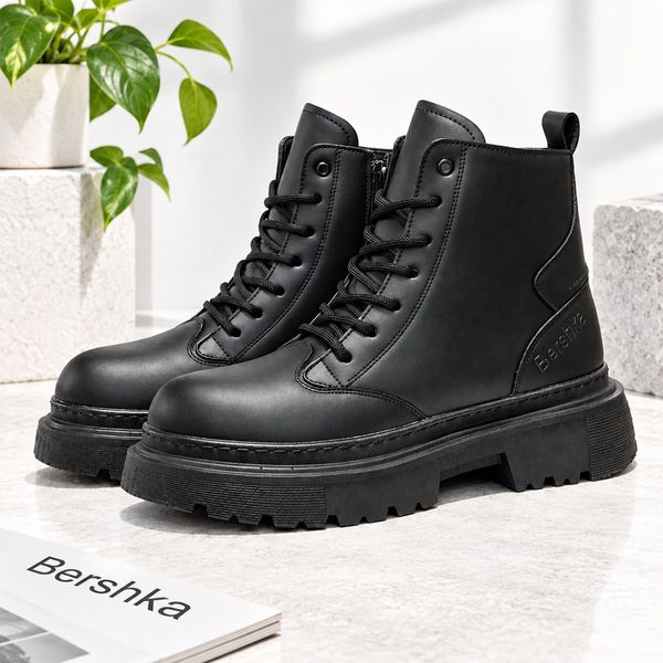 بوت پرطرفدار و همیشه ترند برشکا Bershka Boots