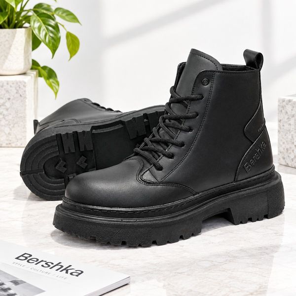 بوت پرطرفدار و همیشه ترند برشکا Bershka Boots