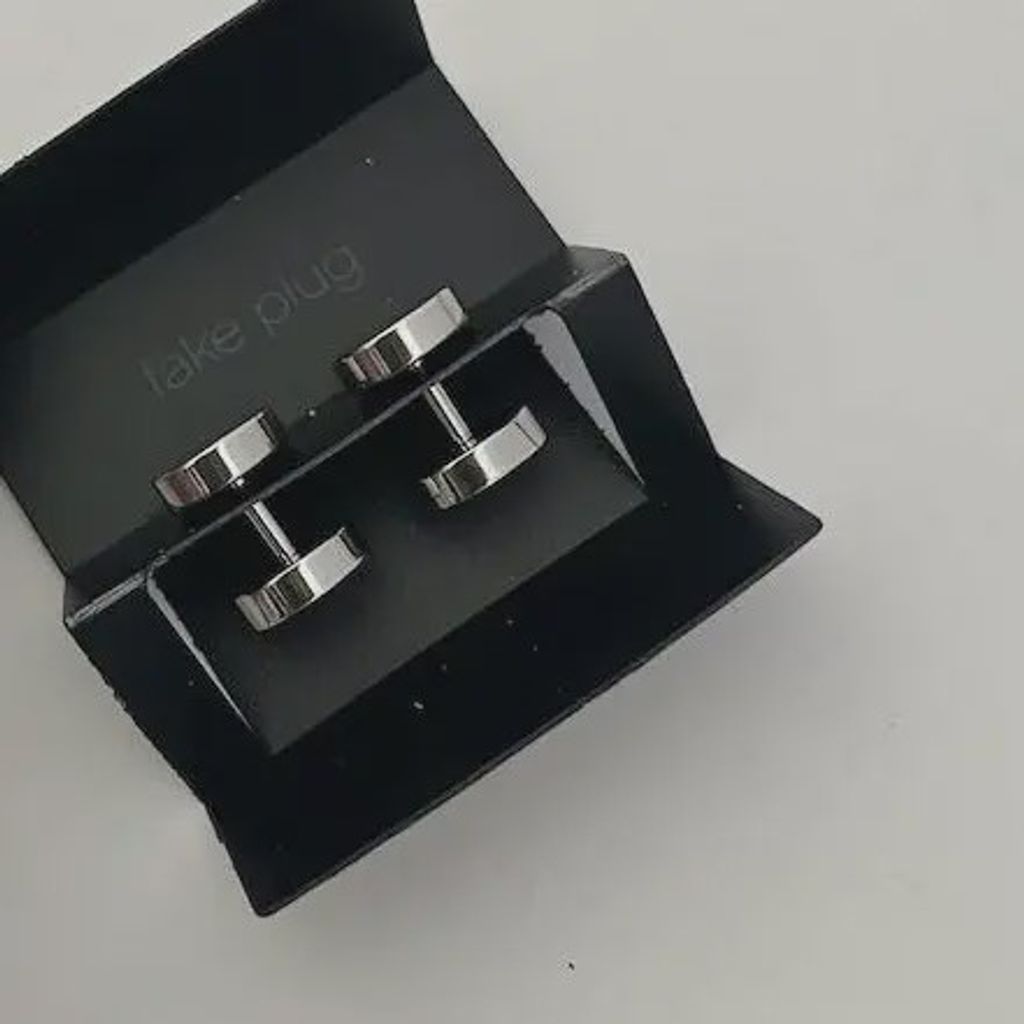 خرید اینترنتی قیمت گوشواره پیچی دو طرفه استیل رنگ ثابت