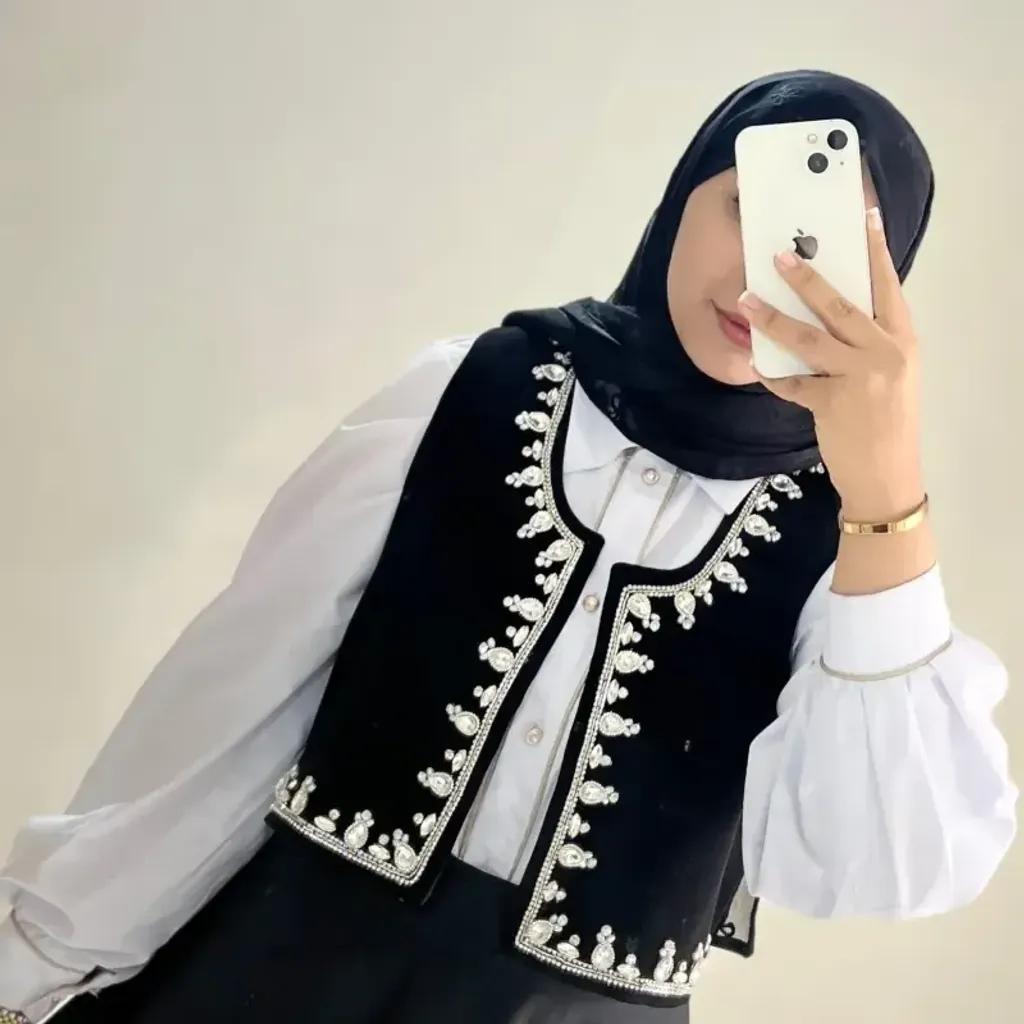 خرید اینترنتی قیمت جلیقه جواهر دوزی زنانه مشکی کرپ کنزو قد 122 مناسب مهمانی سایز 38 تا 44