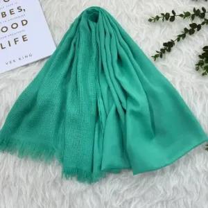 شال حاشیه توری نخی قواره بزرگ 180x65 سانتیمتر مناسب استفاده روزمره بدون پرز و دون دون شدن