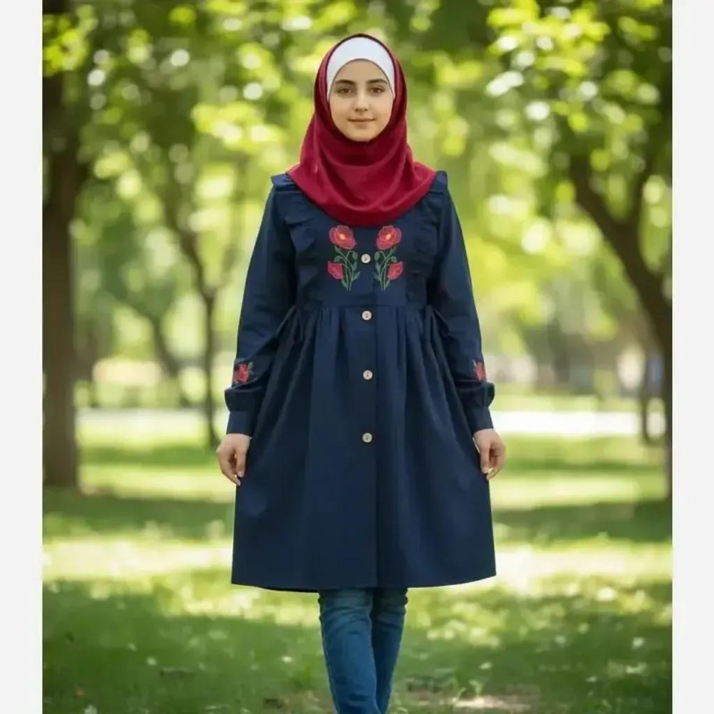خرید اینترنتی قیمت مانتو دخترانه مدل ثمین جنس لینن گلدوزی شده مناسب 10 تا 14 سال