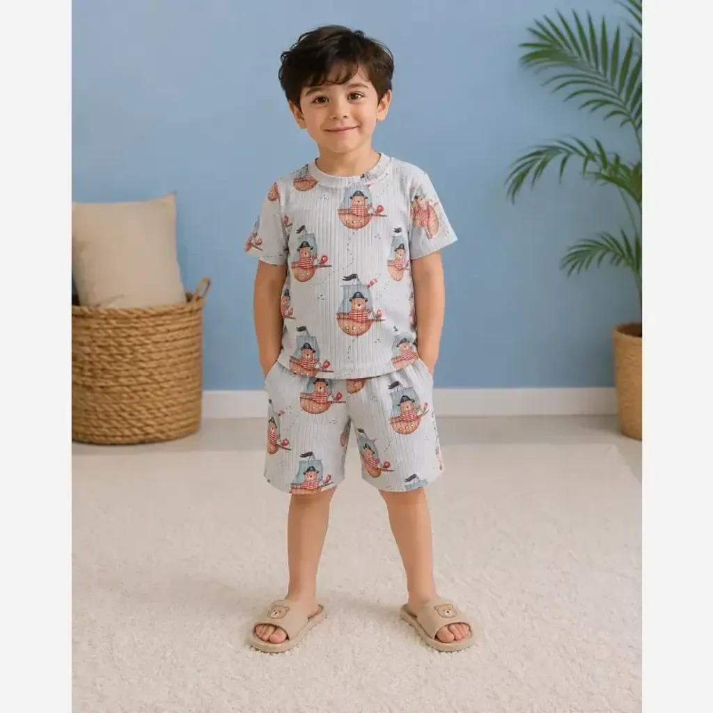 خرید اینترنتی قیمت ست تیشرت و شلوارک راحتی پسرانه پارچه کبریتی سایز 1 تا 9 سال