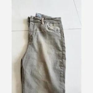خرید اینترنتی قیمت شلوار لی دمپا زیپ مردانه تمام کش سایز 40 تا 48 پارچه پر دمپا کش