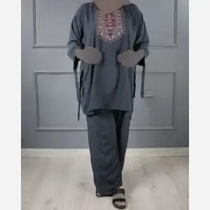 خرید اینترنتی قیمت بلوز شلوار زنانه طرح آیدا فری سایز