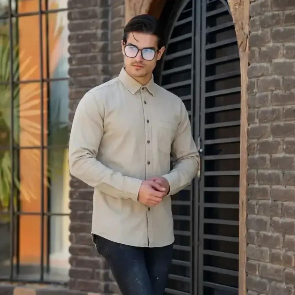 خرید اینترنتی قیمت پیراهن کتان مردانه مدل تک جیب رنگ استخوانی