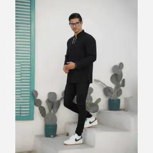 پیراهن مردانه الیاف طبیعی 100 درصد پنبه مدل 8 دکمه رنگ مشکی