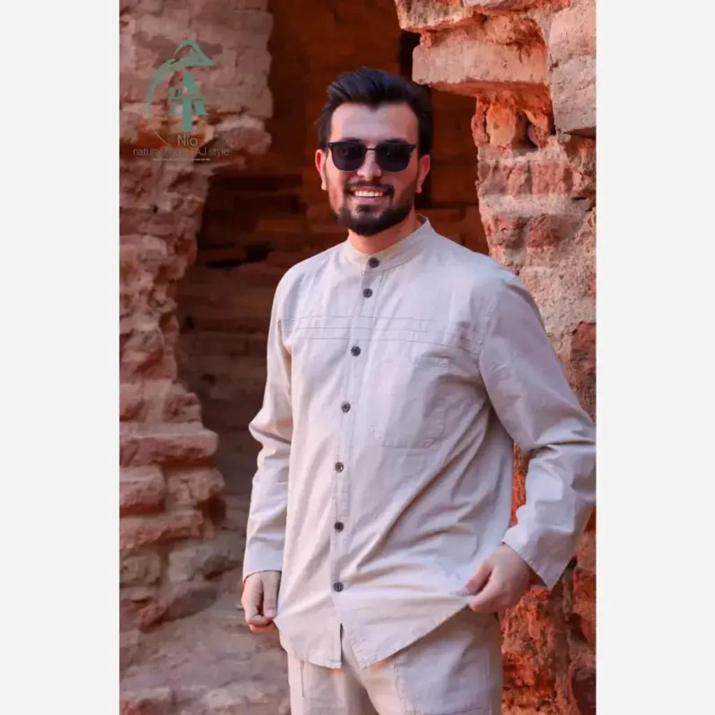 خرید اینترنتی قیمت پیراهن مردانه الیاف طبیعی تمام دکمه سه خط رنگ استخوانی