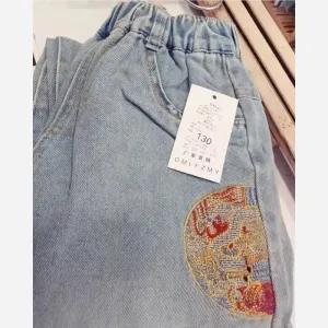 خرید اینترنتی قیمت شلوار بگ جین دخترانه گلدوزی شده سایز 130 مناسب 6 تا 8 سال وارداتی