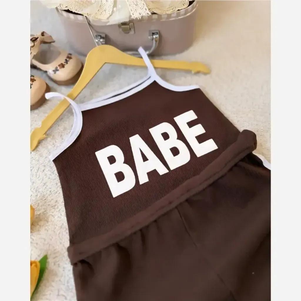 خرید اینترنتی قیمت رمپر دخترانه پنبه کبریتی مدل BABE در 4 رنگ سایز 2 تا 9 سال