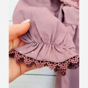 خرید اینترنتی قیمت پیراهن یقه کراواتی دخترانه کتان نخ با گیپور مناسب 3 تا 9 سال