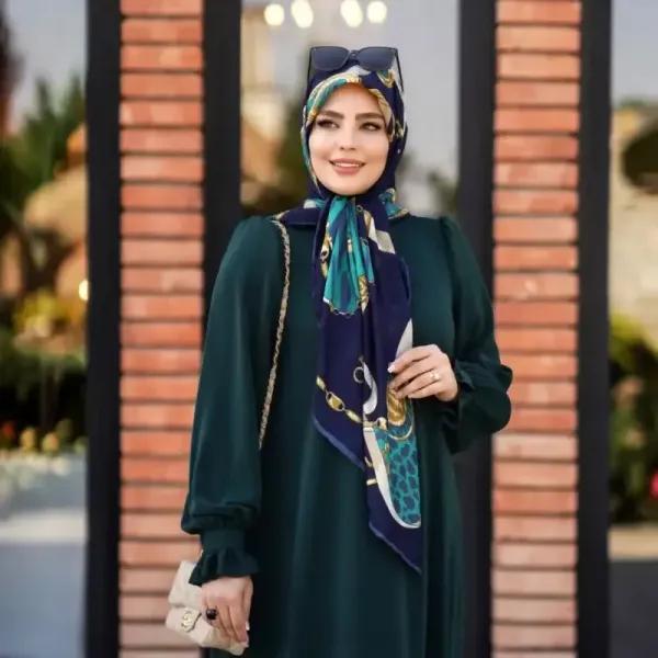 مانتو عبایی عربی مدل مهدا جنس کرپ سوپر الیزه با دامن نیم کلوش
