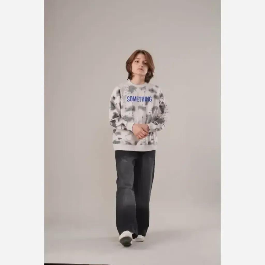 خرید اینترنتی قیمت ست بلوز دورس و شلوار لی پسرانه طرح کهکشان سایز 50 تا 70