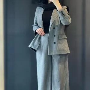 خرید اینترنتی قیمت کت شلوار زنانه مدل آرون جنس دیپلمات پرشیا رنگ بندی متنوع سایز 1 و 2