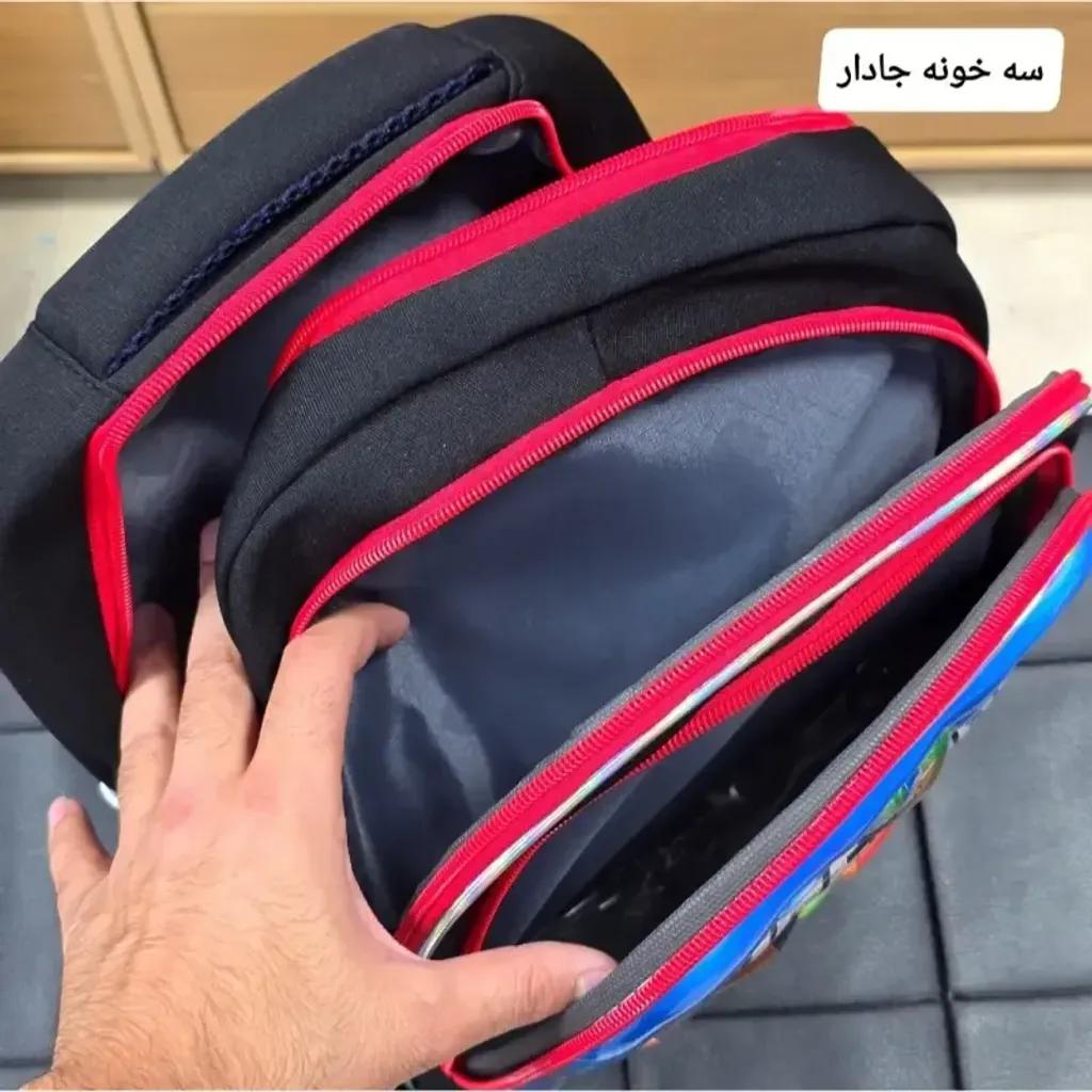 خرید اینترنتی قیمت کوله پشتی مدرسه پسرانه مقطع ابتدایی سه خانه ضدتعریق طرح عکسدار