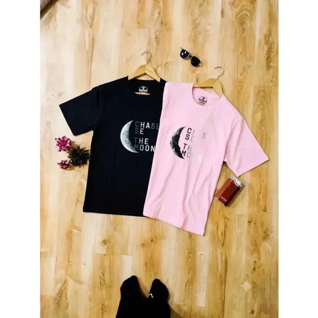 خرید اینترنتی قیمت تیشرت نخ پنبه مردانه و زنانه فانتزی CHASE THE MOON رنگ مشکی و صورتی