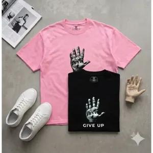 خرید اینترنتی قیمت تیشرت نخ پنبه پسرانه و دخترانه طرح Dont Give up رنگ مشکی و صورتی